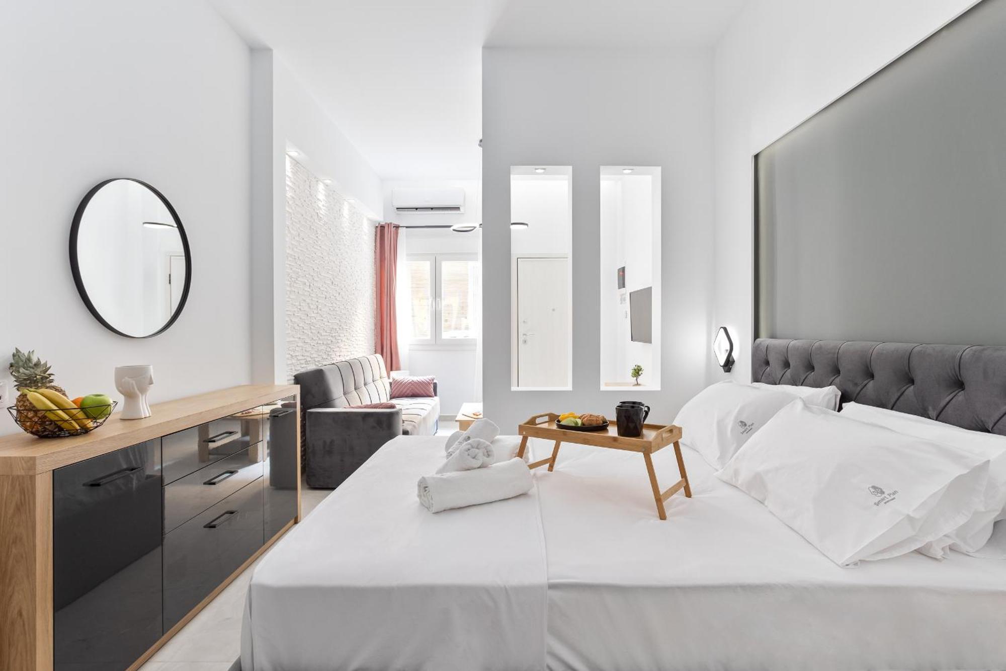 New Glamorous Apartment In Downtown Салоники Экстерьер фото